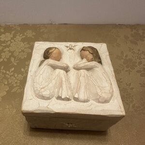 VTG Willow Tree Friendship Resin Lidded Trinket Box Demdaco 2003